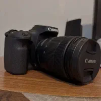 دوربین کنون