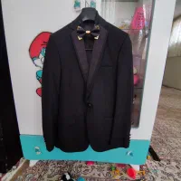 کت وشلوارمشکی عکس سایزشم گذاشتم
