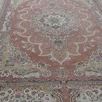 فرش ۱۲ متری سالم با ۹ متری عوض میکنم
