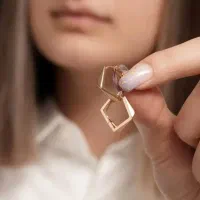 خانه ی گوشواره|بدلیجات|قم, بنیاد|دیوار