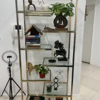 استند استیل، کتابخانه