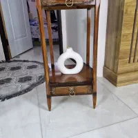 میز تلفن و...شیک و جدید ،در حدنو