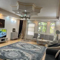 واحد زیرزمین گلخانه ایی.دو خواب تمیز و