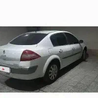 مگان اتومات ۲۰۰۰