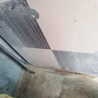 تعدادی شیشه های میز|میز و صندلی غذاخوری|برازجان, |دیوار