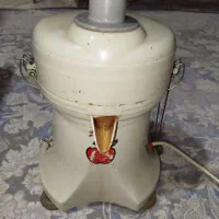 فروش یک عدد دستگاه آبمیوه گیری