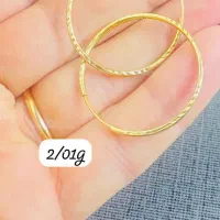 یه جفت گوشواره حلقه ای به وزن ۲گرم و ۱۰۰