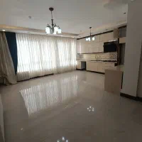 رهن و اجاره اوایل اقبال 90متر نزدیک مترو