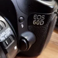دوربین عکاسی کانن 60D