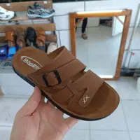 حراج صندل مردانه فقط ۲۱۹ ت دمپایی پاپا ۲۲۰هان ۱۱۰