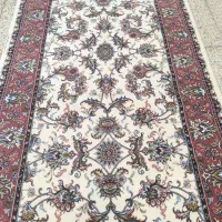 کناره افشان کرم موکت تندیس ۱۹۶۷