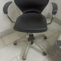 صندلی چرخ دار