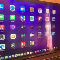 مک بوک پرو 15 اینچ