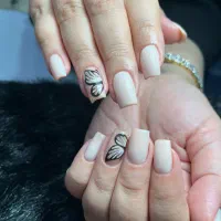 تخفیف ویژه خدمات و آموزش کاشت ناخن|خدمات آرایشگری و زیبایی|شیراز, شهرک ولیعصر|دیوار