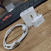 شارژر و کابل aiphone