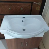 روشویی کابینتی و آینه باکس pvc|لوازم سرویس بهداشتی|تهران, هلال احمر|دیوار