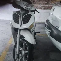اسکوتر بنلی