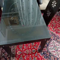 میز چهار نفره