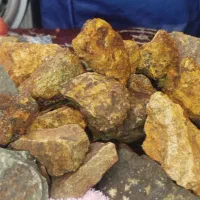 سنگ طلا وشهاب زیبا به صورت یکجا|جواهرات|تهران, جنت‌آباد مرکزی|دیوار