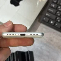 آیفون ۸ سفید ۶۴ گیگ در حد خیلی سالم LLA|موبایل|تهران, تهرانپارس غربی|دیوار