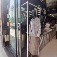 مانکن زن|فروشگاه و مغازه|مشهد, هفده شهریور|دیوار