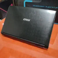 لپتاپ MSI