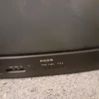 تلویزیون ۲۱ خیلی تمیز با کنترل