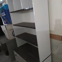 قفسه و کتابخانه