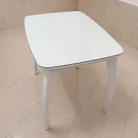 میز ناهارخوری چوبی به همراه شیشه
