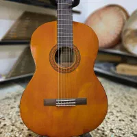 گیتار یاماها C40 به همراه هارد کیس