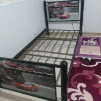 تخت یه نفره فلزی وسط تاج MDF عروسکی