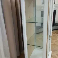 ویترین و کمد