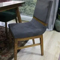 صندلی تمیز و سالم