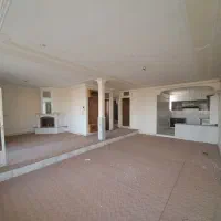 اجاره خانه ویلایی ۲۲۰ متری۲خوابه کاشانی تخفیف دارد