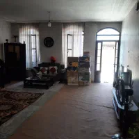 اجاره منزل 2 خوابه حیاط دار بلوار سرداران کوچه 14|اجارهٔ خانه و ویلا|شیراز, ریاستی|دیوار
