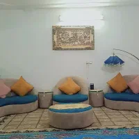 مبل و میز نهار خوری