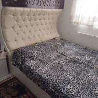 سرویس تختخواب دو نفری کار کرده سفیدو بنفش