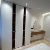 کارگر ساده کمک نصاب کابینت