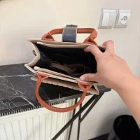 کیف زنانه کیف کوله کیف دستی کیف دخترونه کیف کرمی|کیف، کفش، کمربند|اصفهان, خانه اصفهان|دیوار
