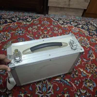 کیف جعبه فلزی