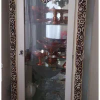 یک عدد بوفه در حد نو به فروش میرسه