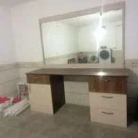 دکور اریشگاه|آرایشگاه و سالن‌های زیبایی|کرمان, |دیوار