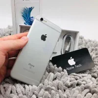 iphone 6s 64 در حد اکبند