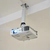 ویدئو پروژکتور ویژه کلاس های درس اقساطی جشنواره