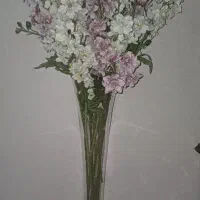 گل خارجی همراه گلدون کریستال