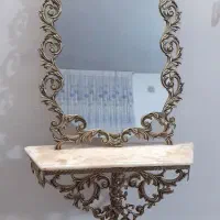 اینه وکنسول برنز همراه باساعت و دکوری نو