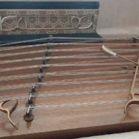 سنتور ماهور جنس چوب نارون