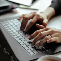 اولین آموزشگاهIT،کامپیوتر،طراحی سایت برنامه نویسی