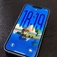 آیفون ۱۳ نرمال