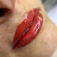 خدمات رایگان میکرو ابرو|خدمات آرایشگری و زیبایی|شیراز, شهرک مهدیآباد|دیوار